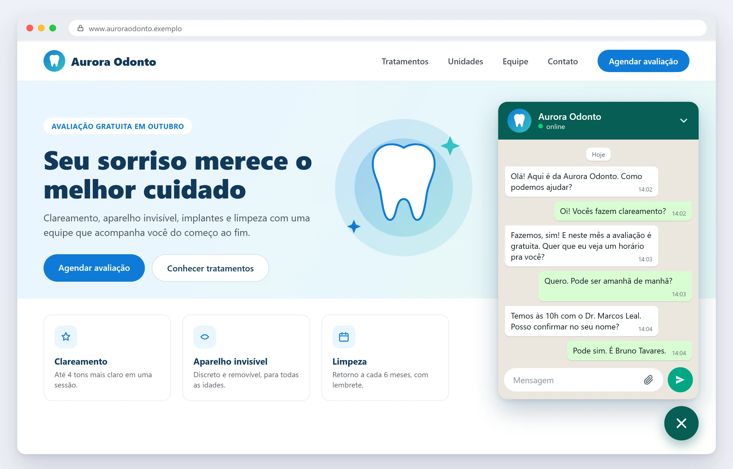 Webchat da CINNDI aberto no canto de um site, com uma conversa de agendamento